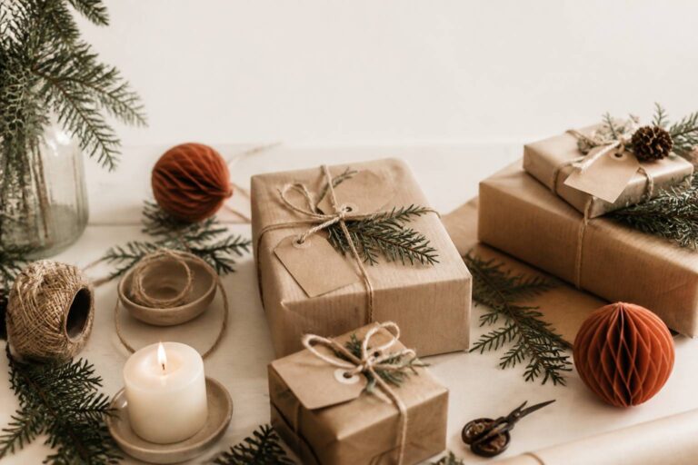 Emballages de Noël : l&rsquo;art d&rsquo;offrir avec style et créativité